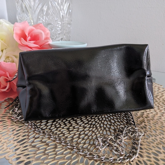 Yves Saint Laurent pouch - Picture 10 of 11